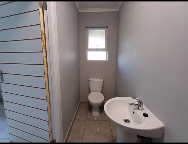 2 BEDROOM APARTMENT FOR SALE IN CHASEDENE